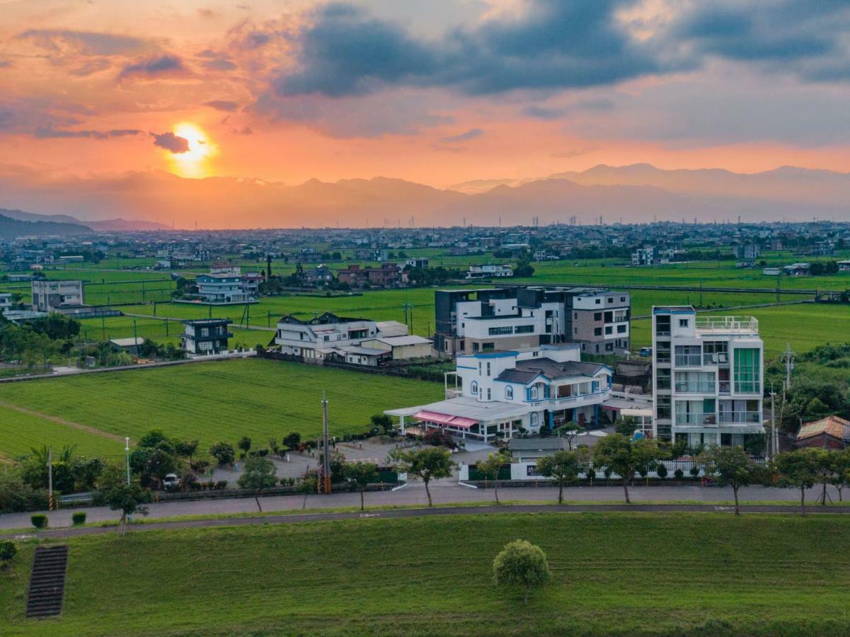 冬山閒雲居民宿 Dongshan  Exterior photo